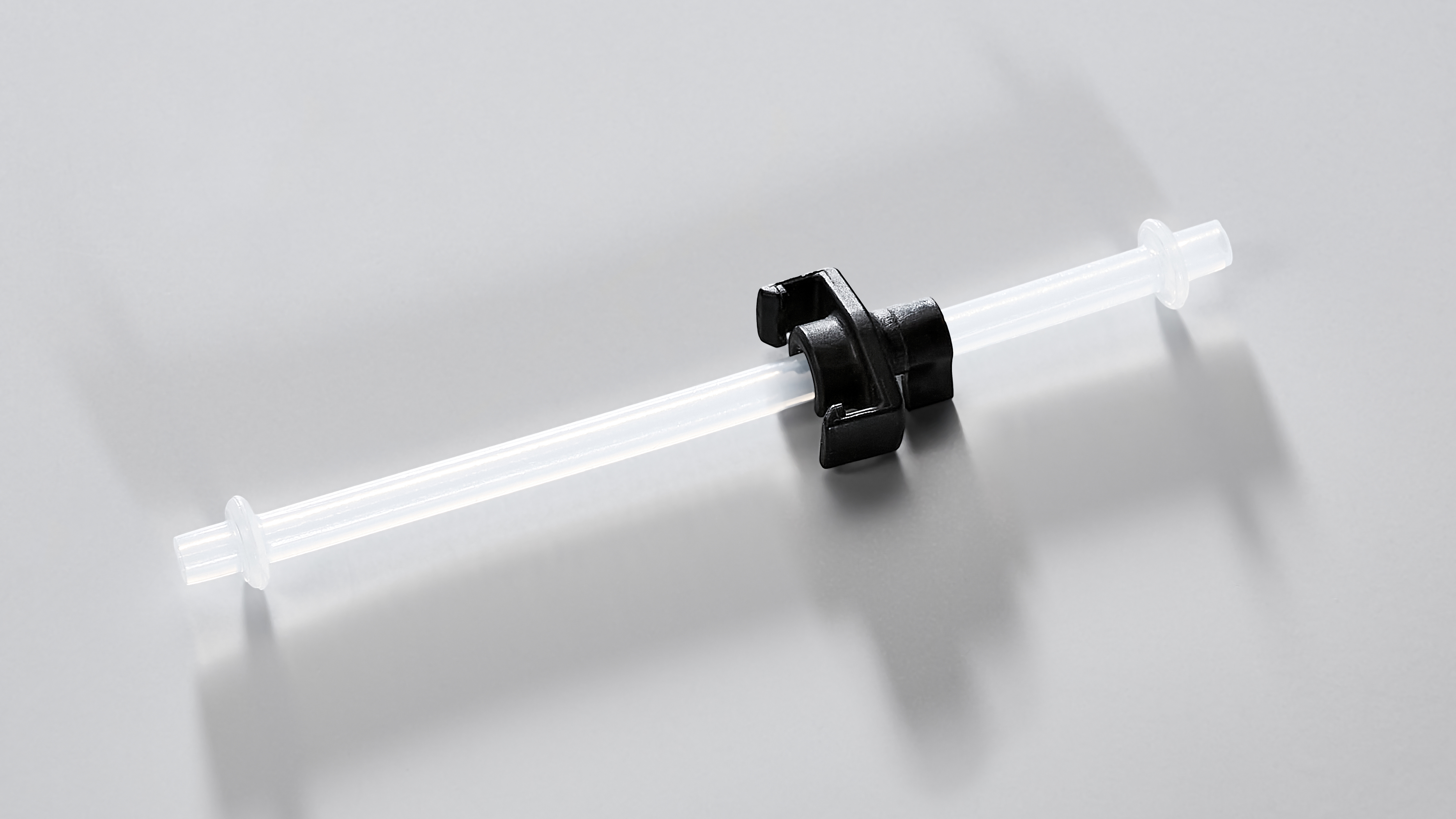 Konfektionsware beidseitige Stauchung mit Montage-Clip